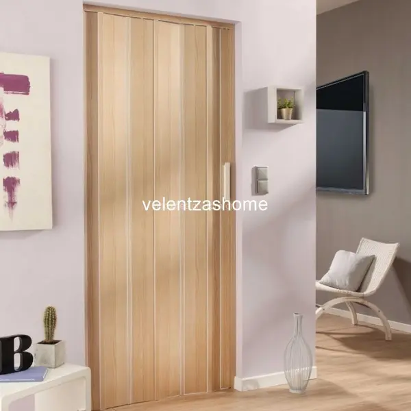 Πτυσσόμενη Πόρτες Φυσαρμόνικα σε Σταμπαριστό χρώμα οξιας με ύψος μέχρι 2,22m