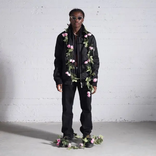 Supergreens Τεχνητή Γιρλάντα Τριαντάφυλλο Σομόν 210 εκ.